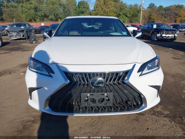 Lexus Es Image 13