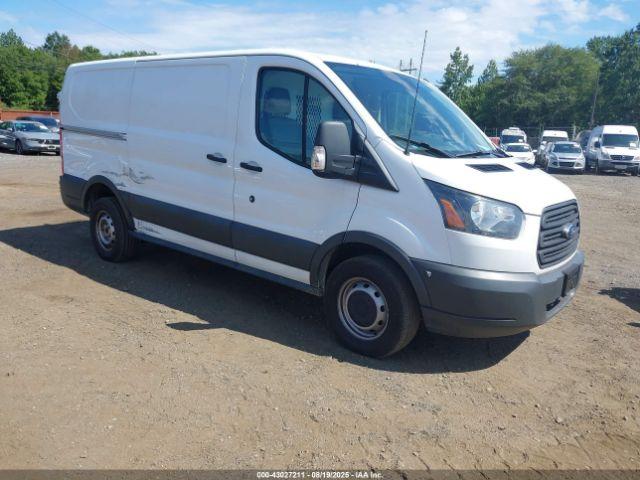  Salvage Ford Transit