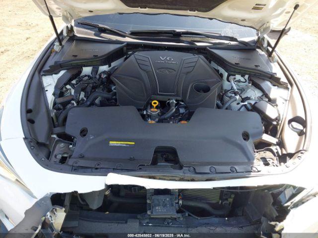 INFINITI Q60 3.0t Red Sport 400 Image 16