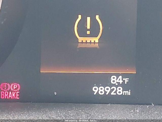 Hyundai ELANTRA Sel Image 14