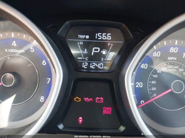 Hyundai ELANTRA Se Image 16