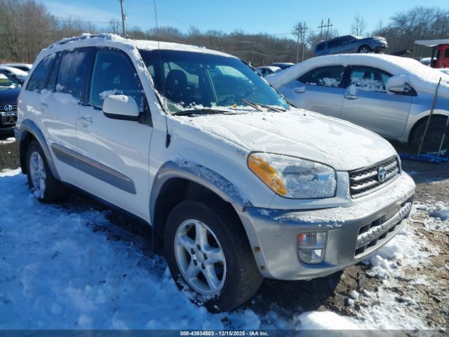 Toyota RAV4 Image 10