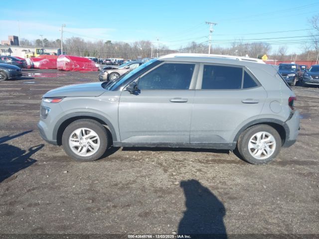 Hyundai VENUE Sel Image 12