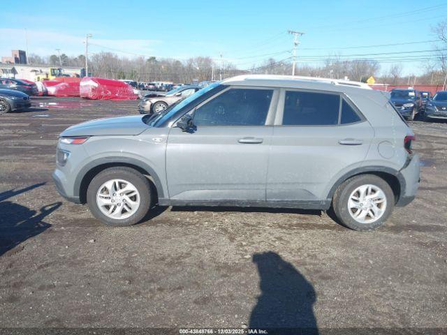 Hyundai VENUE Sel Image 12