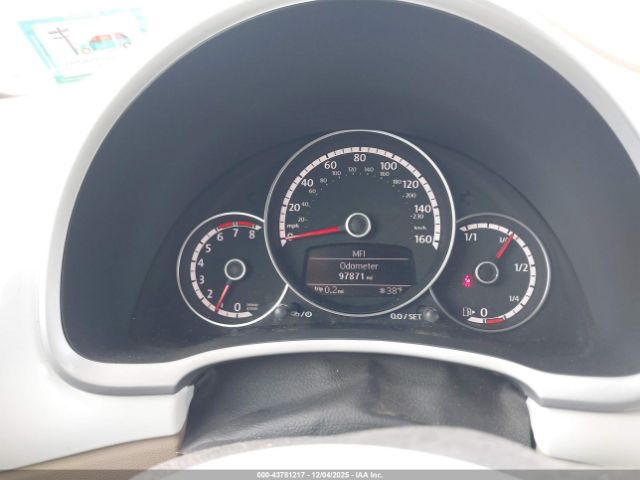 Volkswagen Beetle 1.8t Image 17