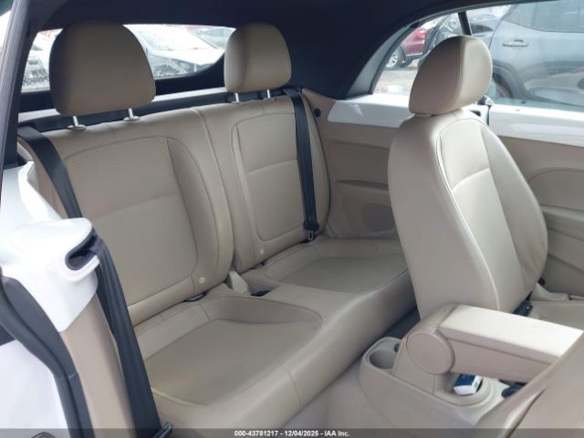 Volkswagen Beetle 1.8t Image 6