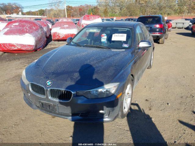 BMW 3 Series Xdrive Image 9