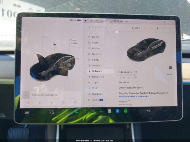 Tesla Model 3 Image 4