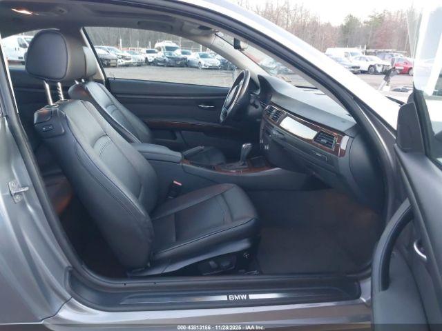 BMW 3 Series Image 17