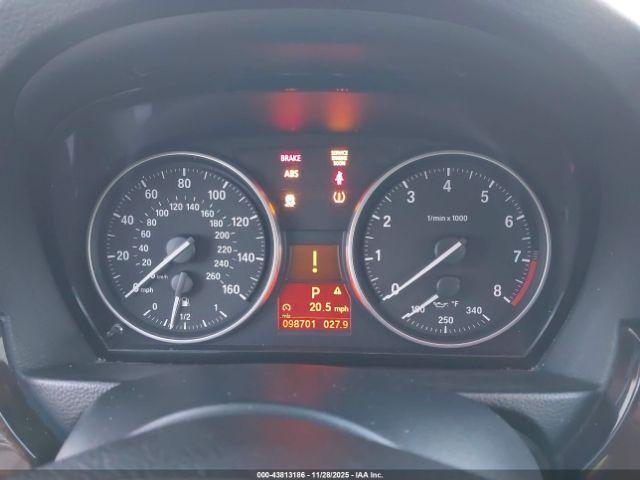 BMW 3 Series Image 4