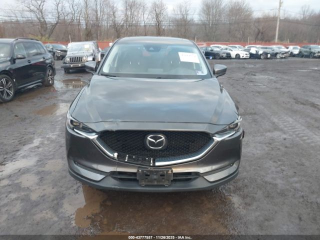 Mazda Cx Grand Touring Image 2