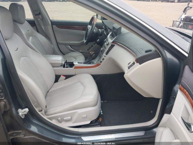 Cadillac CTS Premium Image 8