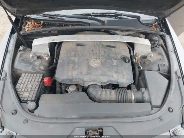 Cadillac CTS Premium Image 10