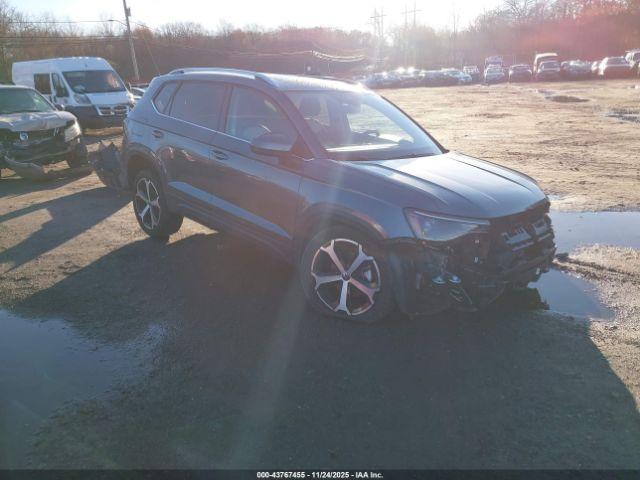  Salvage Volkswagen Taos