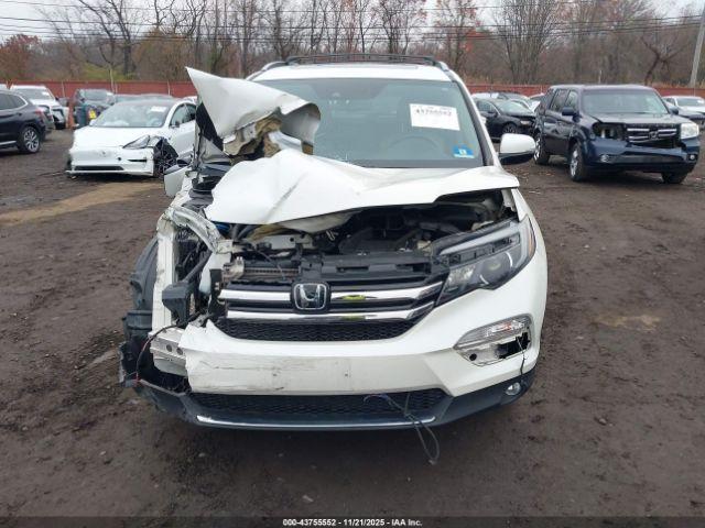 Honda Pilot Touring Image 5