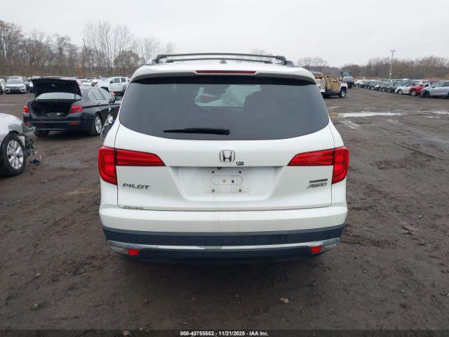 Honda Pilot Touring Image 14