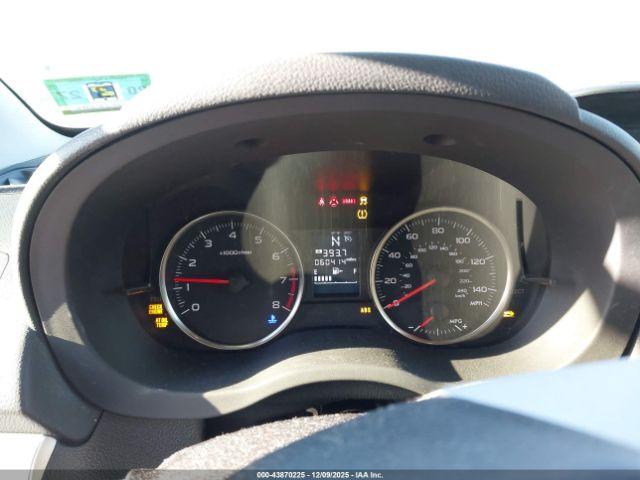 Subaru Crosstrek 2.0i Premium Image 7