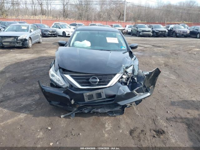 Nissan Altima 2.5 S Image 13