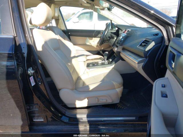 Subaru Legacy 2.5i Limited Image 19