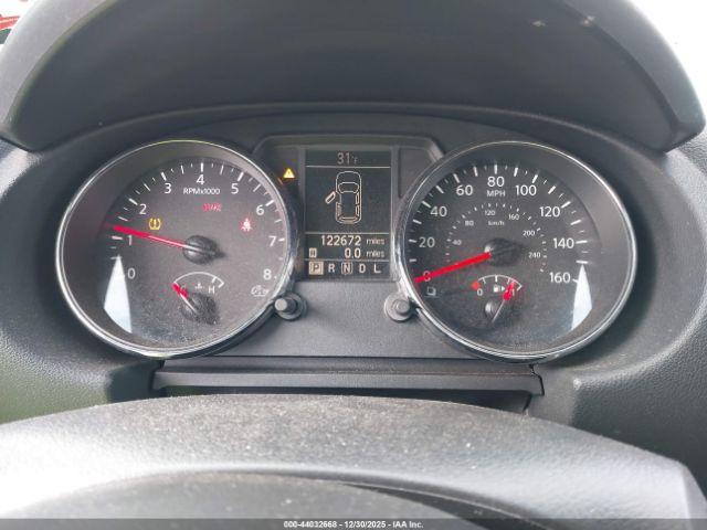 Nissan Rogue Sv Image 11