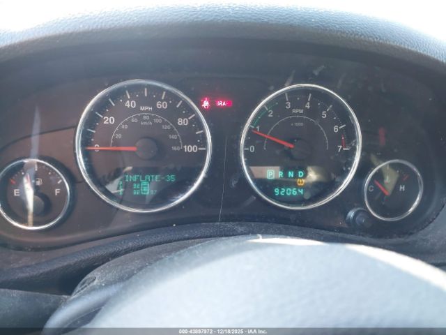 Jeep Wrangler Sport Image 12