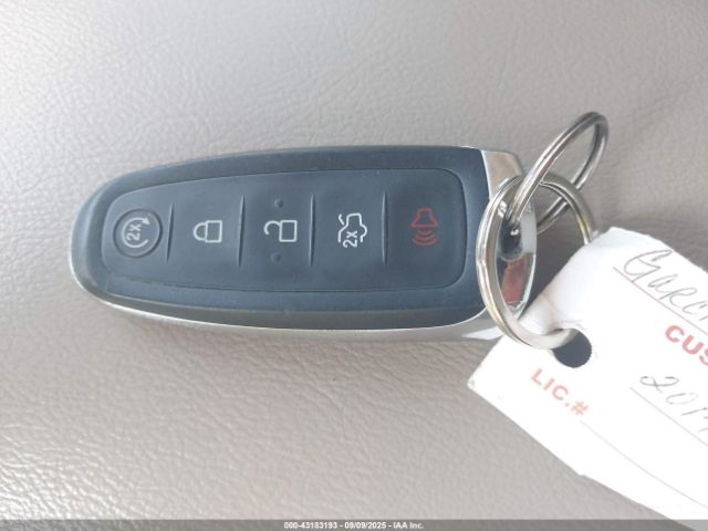 Ford Edge Limited Image 11