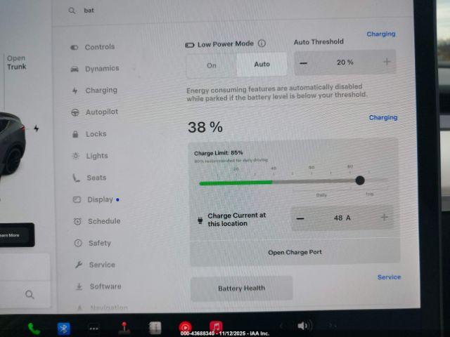 Tesla Model Y Performance Dual Motor All-wheel Drive Image 2