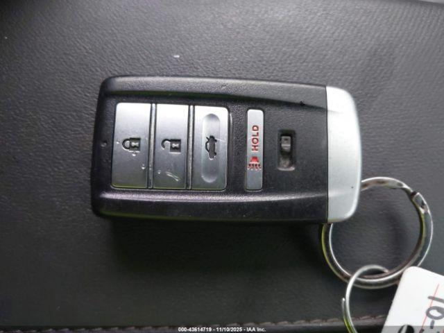 Acura TLX Tech Package Image 8