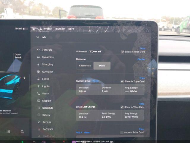 Tesla Model 3 Long Range Dual Motor All-wheel Drive Image 12