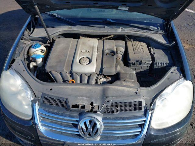 Volkswagen Jetta Image 3