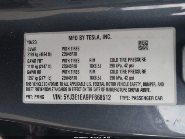 Tesla Model 3 Rear-wheel Drive Image 16