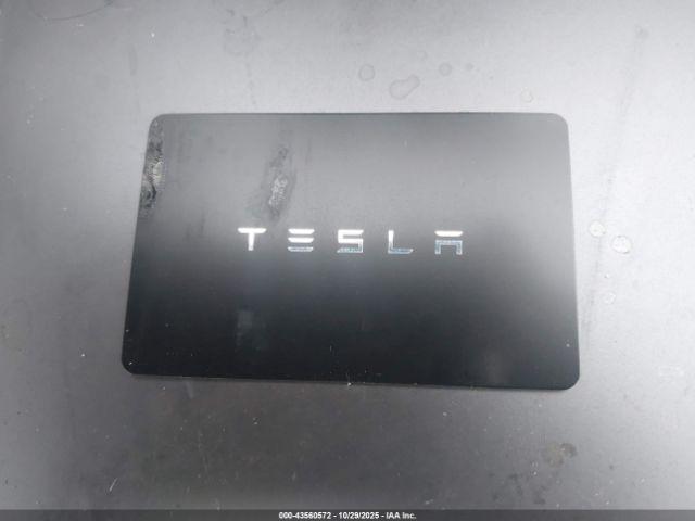 Tesla Model 3 Rear-wheel Drive Image 15