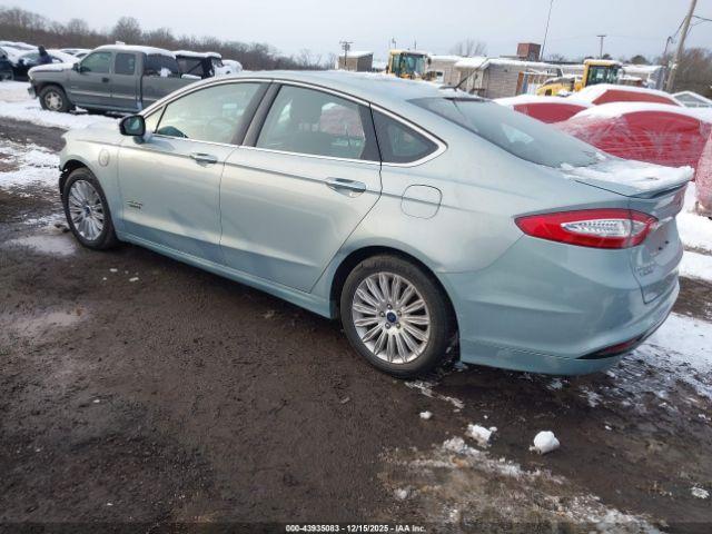 Ford Fusion Titanium Image 7