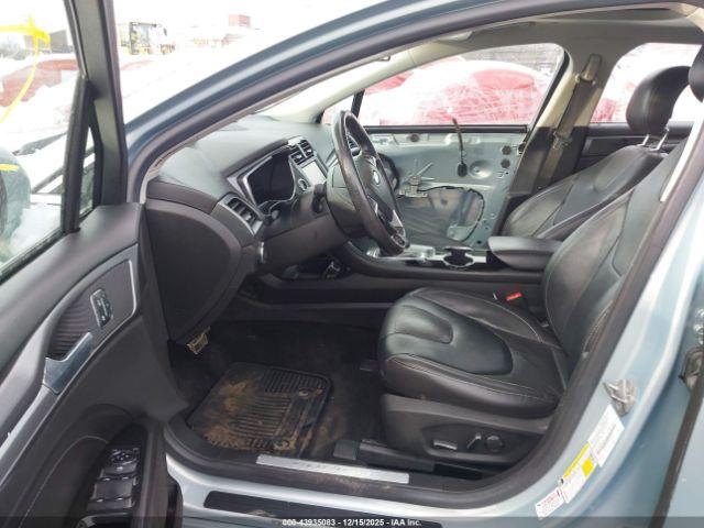 Ford Fusion Titanium Image 16