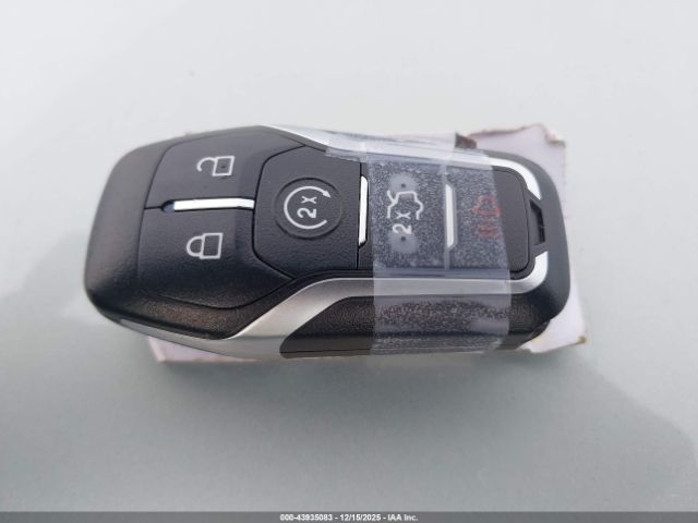 Ford Fusion Titanium Image 5