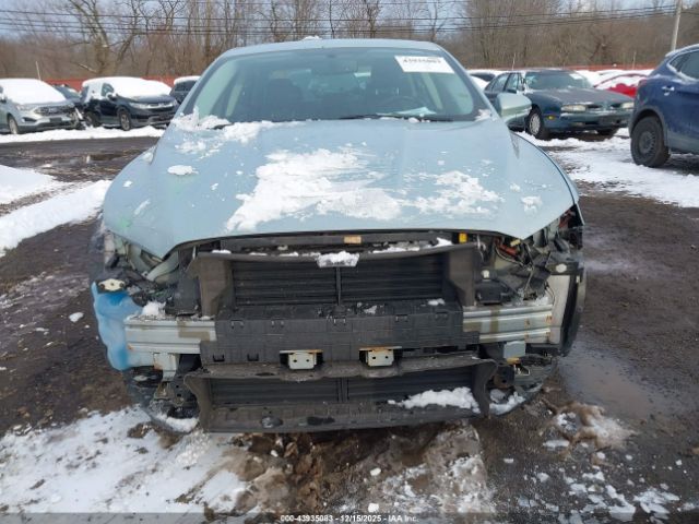 Ford Fusion Titanium Image 10