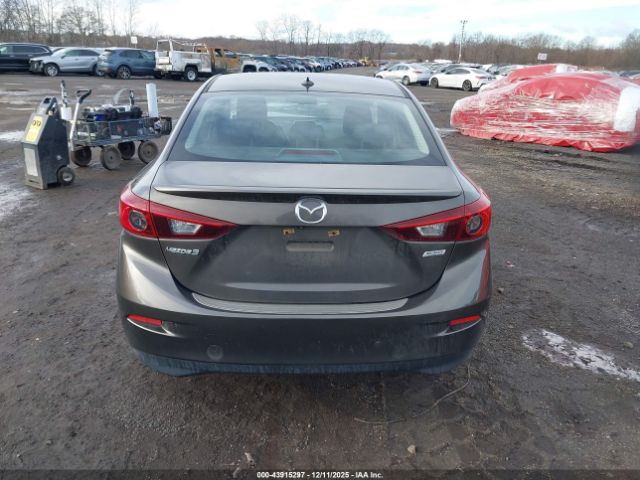 Mazda Mazda3 I Touring Image 17