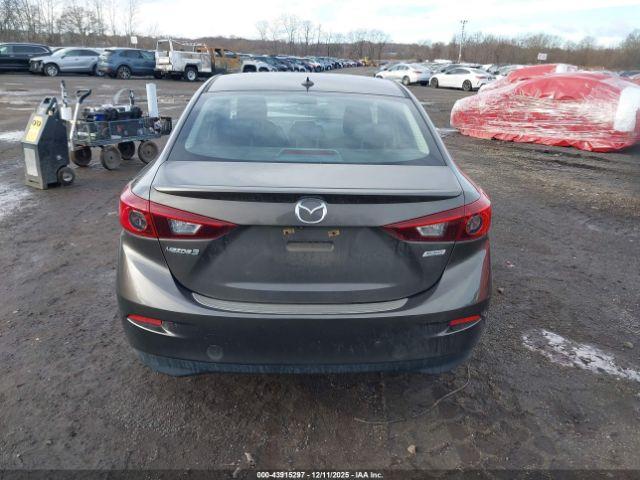 Mazda Mazda3 I Touring Image 17