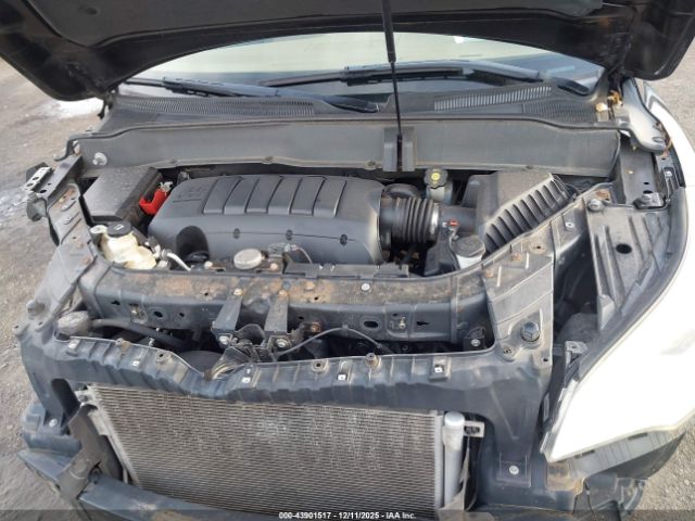 Buick Enclave Premium Image 13