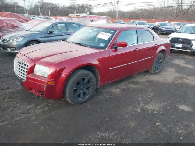 Chrysler 300 Image 17