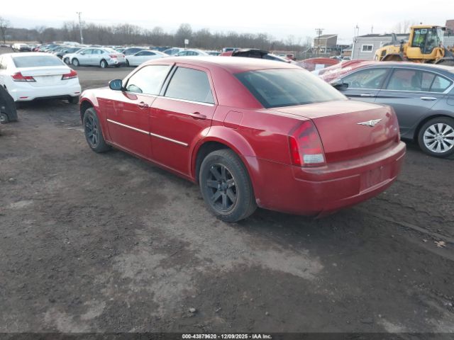 Chrysler 300 Image 7