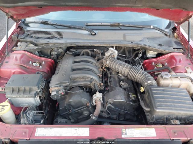 Chrysler 300 Image 6