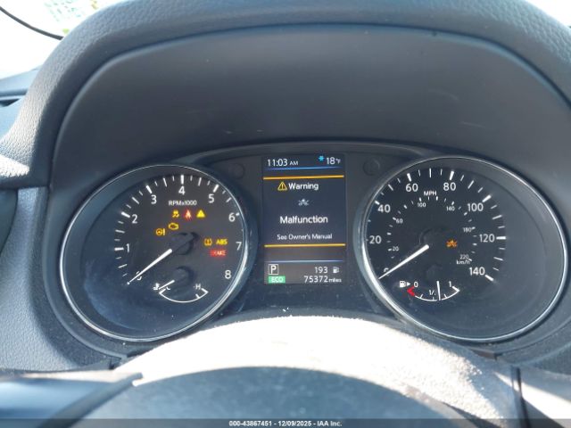 Nissan Rogue Sv Image 4