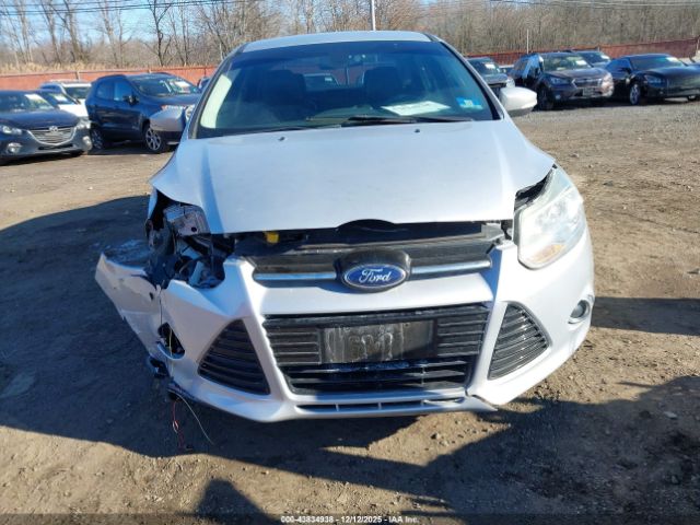 Ford Focus Sel Image 11