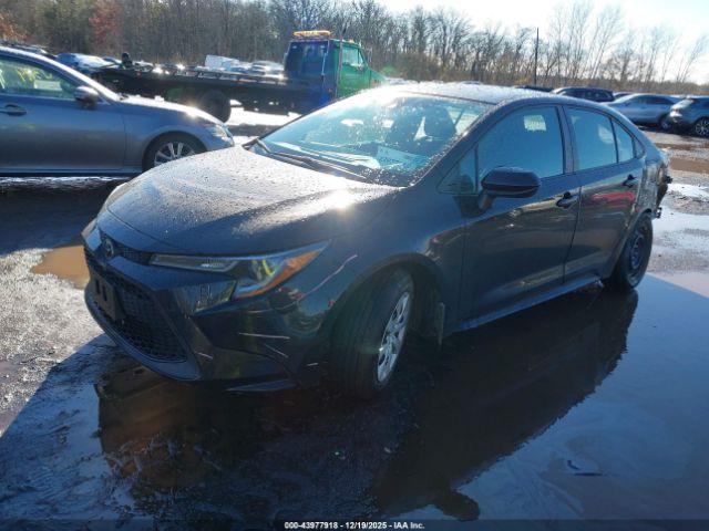 Toyota Corolla Le Image 3