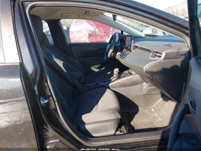 Toyota Corolla Le Image 15