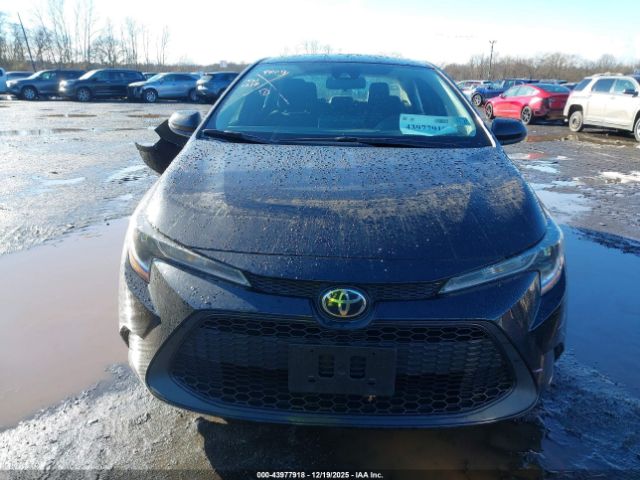 Toyota Corolla Le Image 13