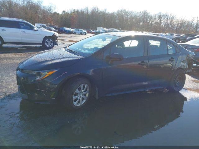 Toyota Corolla Le Image 11