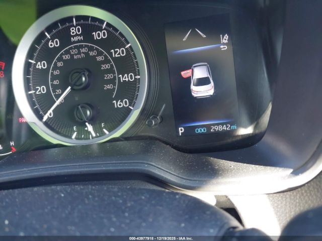 Toyota Corolla Le Image 16