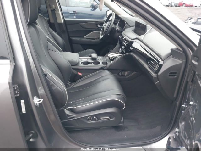 Acura MDX Advance Package Image 8